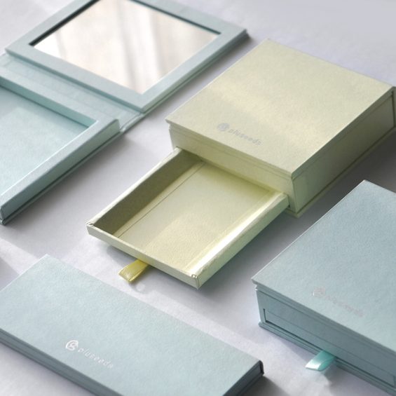 紙製コンパクト